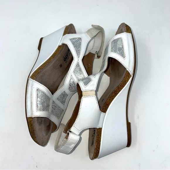 Mephisto White Leather Slingback Sandals – Size 38 (US 7.5–8) - Picture 4 of 11